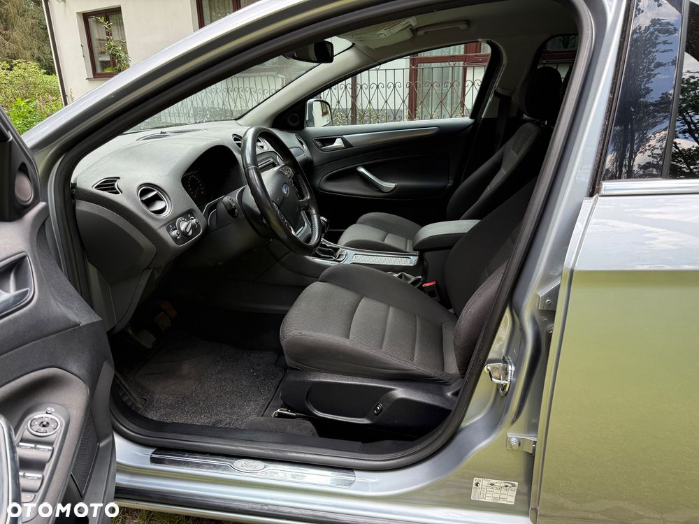 Ford Mondeo 2.0 TDCi Titanium S - 9