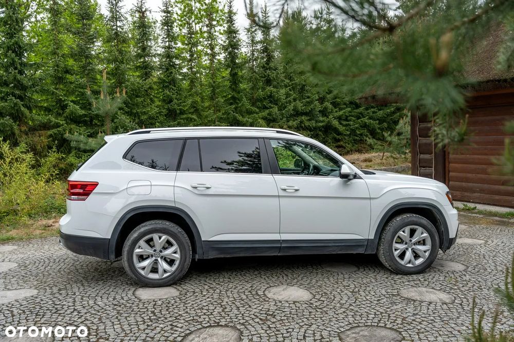 Volkswagen Atlas - 3