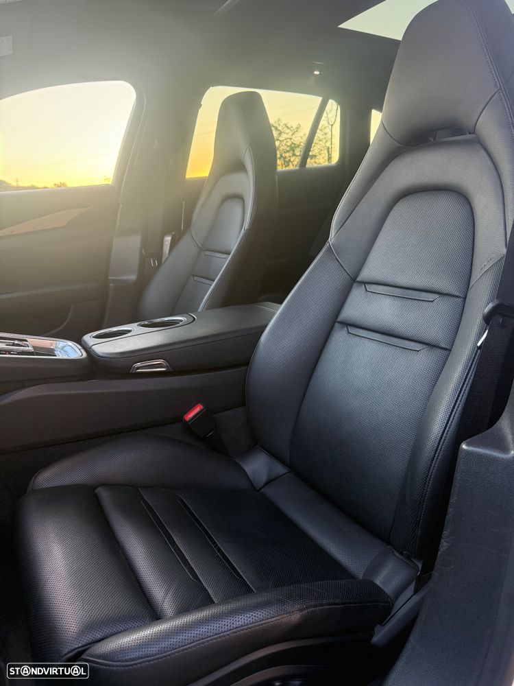 Porsche Panamera Sport Turismo - 8