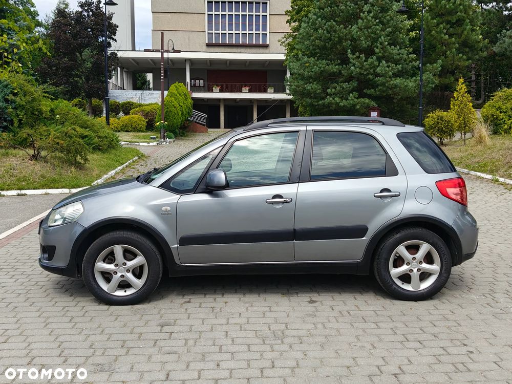 Suzuki SX4 1.9 DDiS DPF 4x2 Comfort - 35