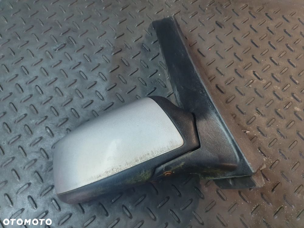LUSTERKO PRAWE FORD FOCUS C-MAX 5 PIN EUROPA - 1