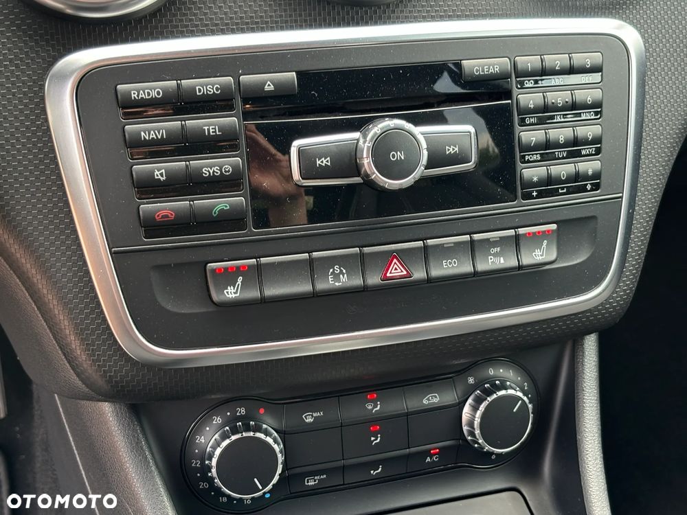 Mercedes-Benz Klasa A 180 CDI 7G-DCT 2Style - 24