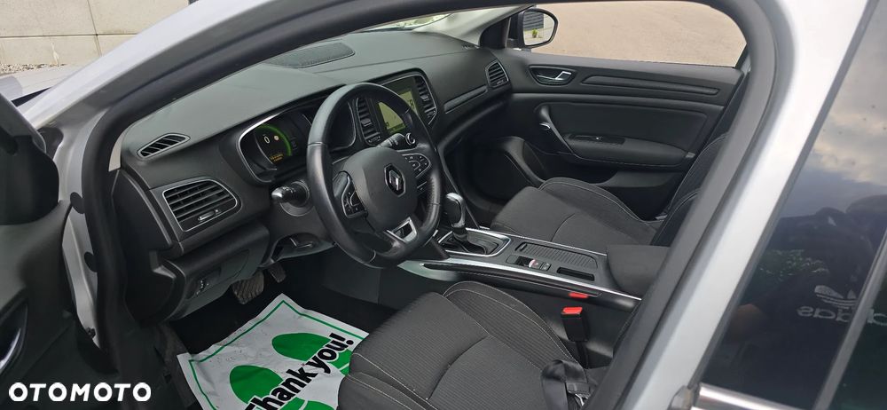 Renault Megane ENERGY dCi 110 EDC BOSE EDITION - 35