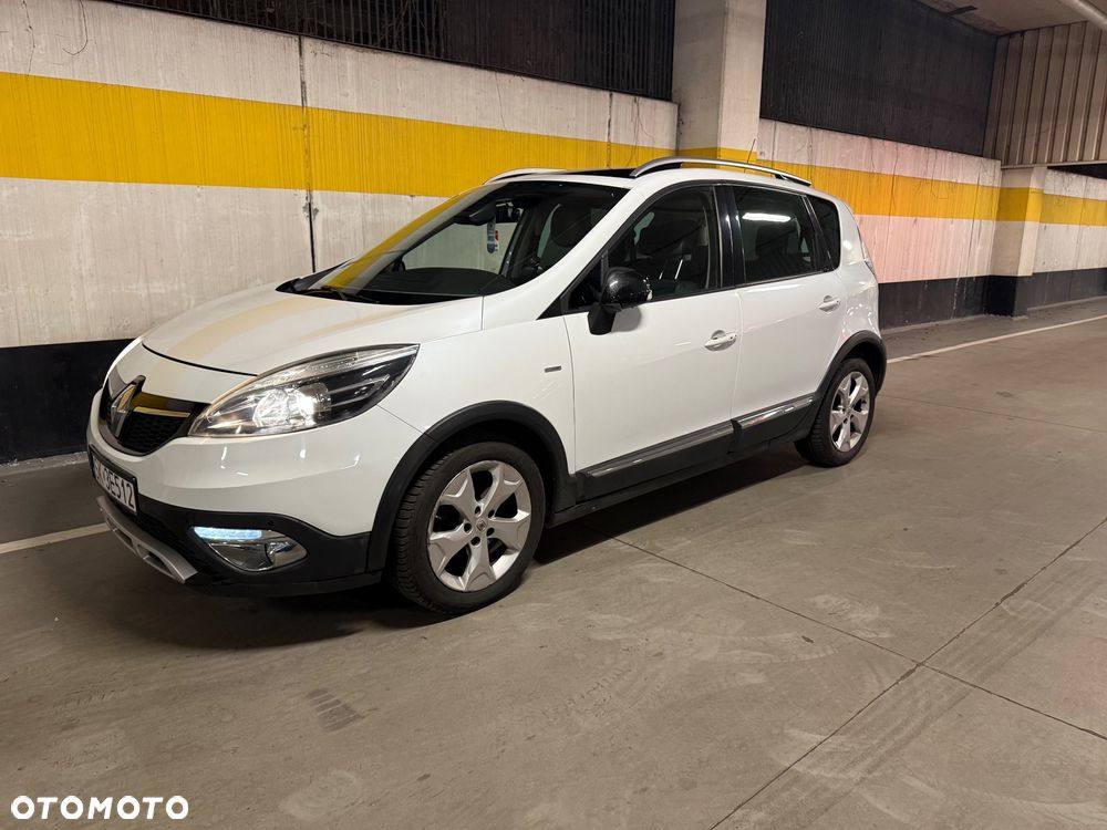 Renault Scenic Energy dCi 130 Euro 6 S&S Xmod Bose Edition - 20