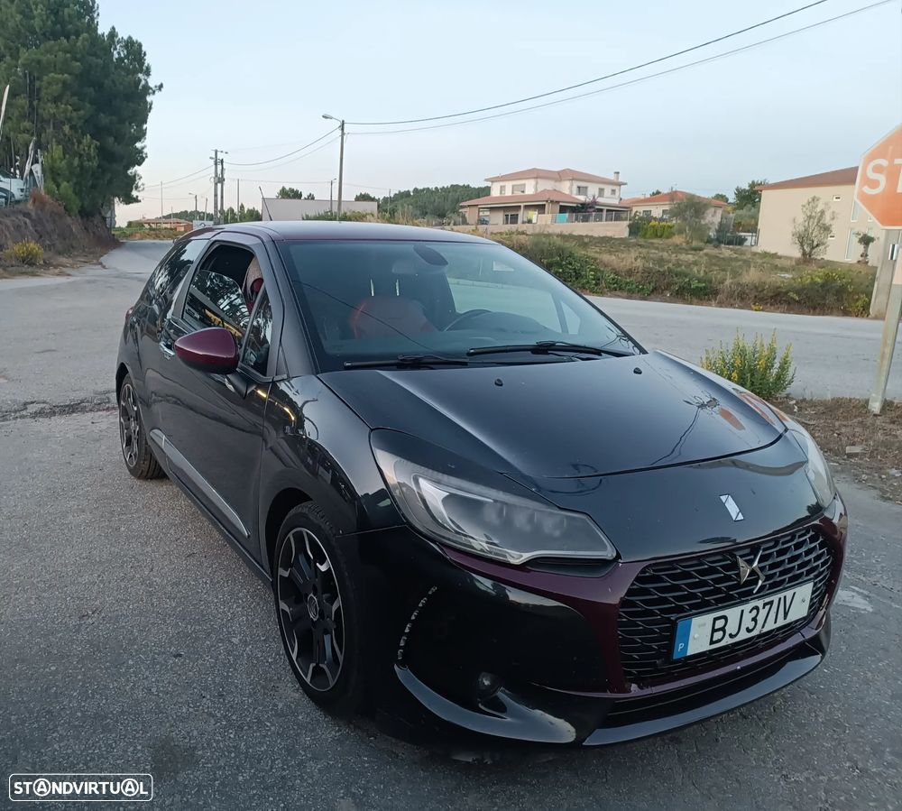 Citroën DS3 1.6 HDi Airdream Sport Chic - 12