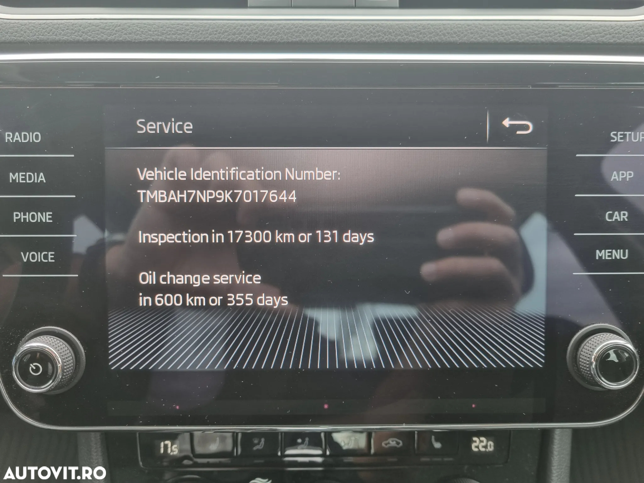 Skoda Superb 2.0 TDI DSG Ambition - 24