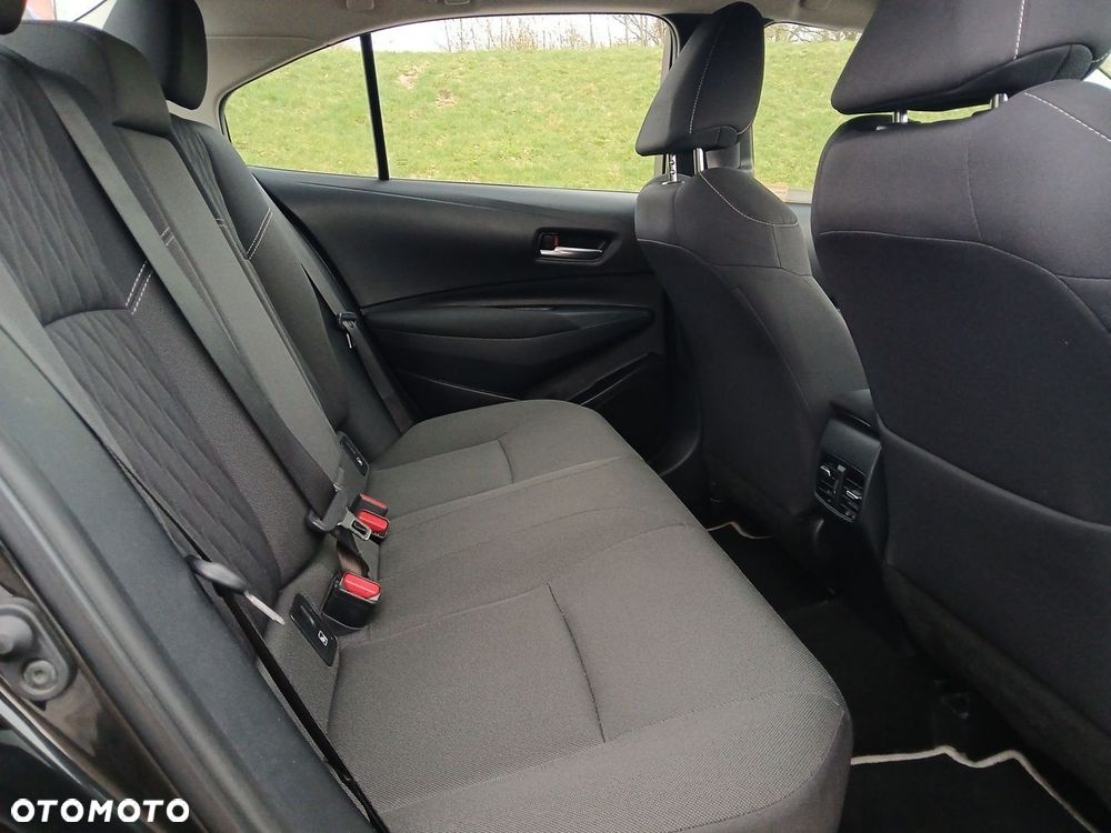 Toyota Corolla 1.8 Hybrid Comfort - 14