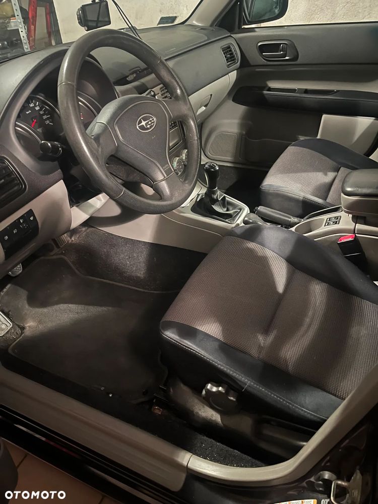 Subaru Forester 2.0 XA WIN - 6