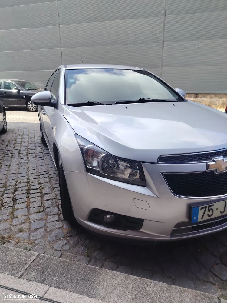 Chevrolet Cruze 1.6 LS - 5