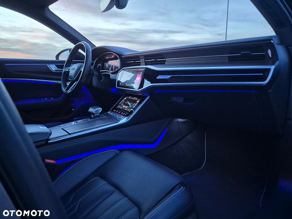 Audi A6 Avant 40 TDI quattro S tronic S line - 30