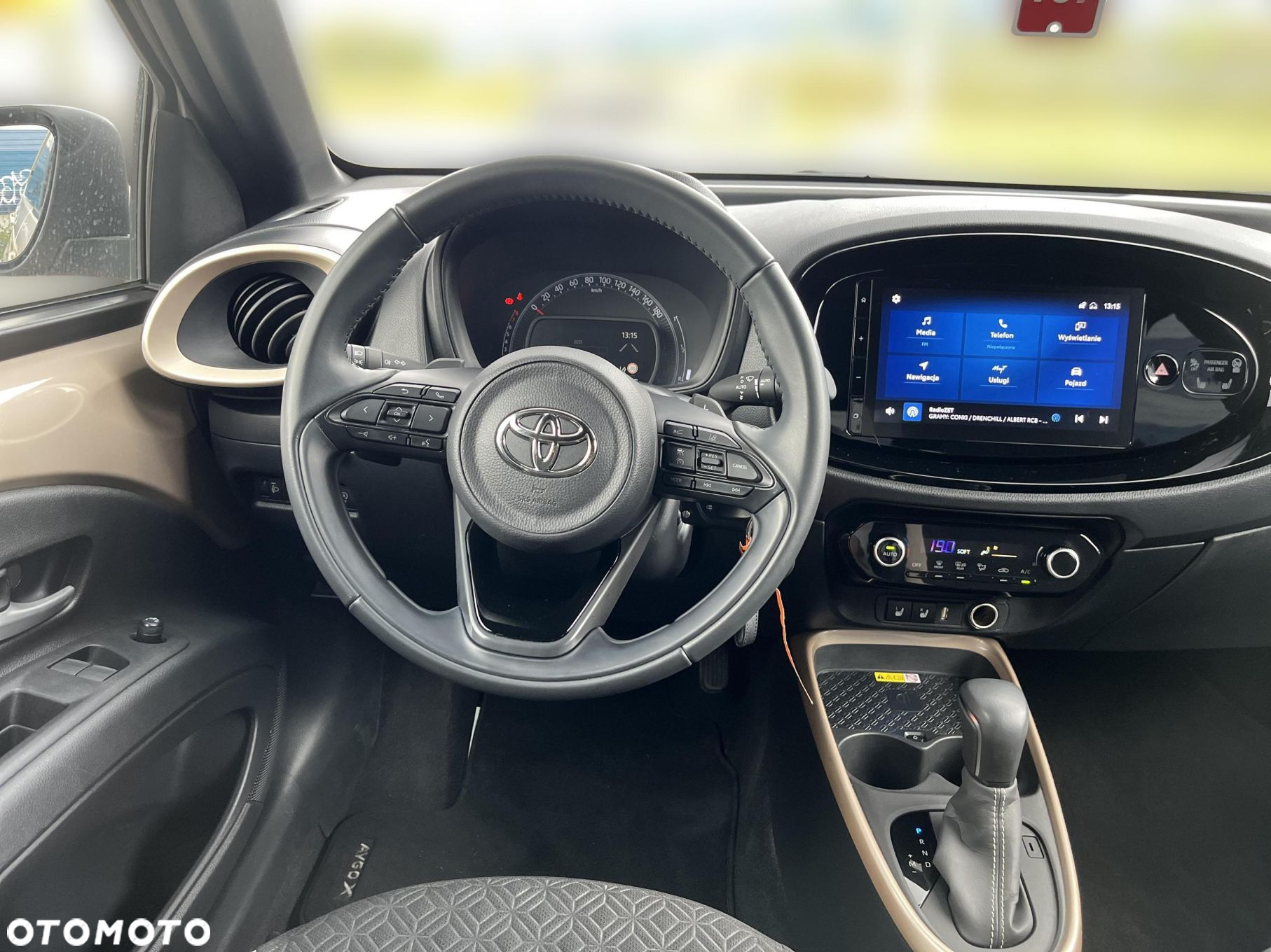 Toyota Aygo X 1.0 VVT-i Style CVT - 12