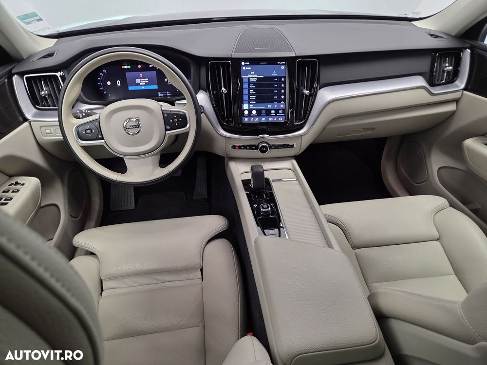 Volvo XC 60 - 4
