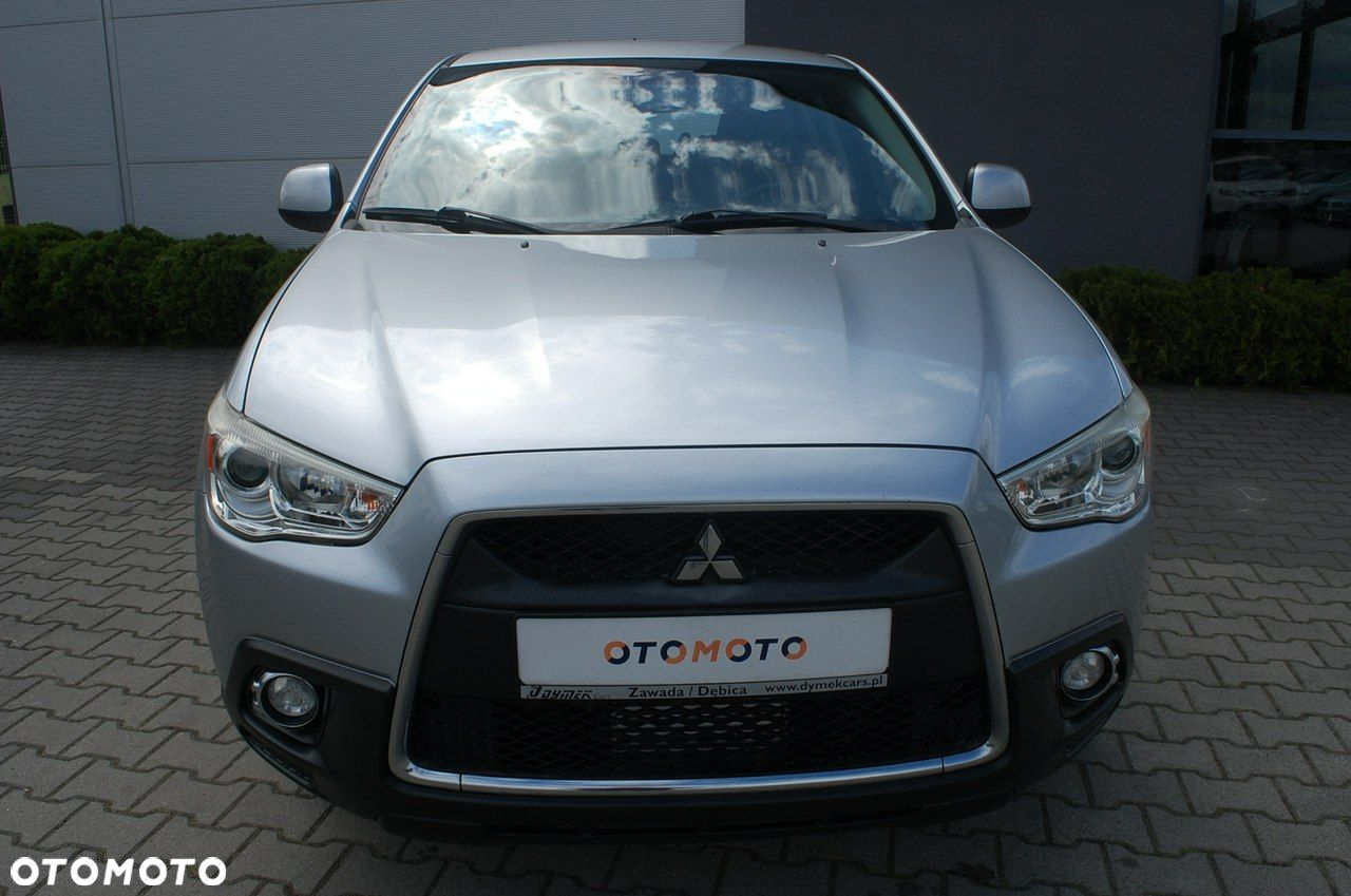 Mitsubishi ASX - 10