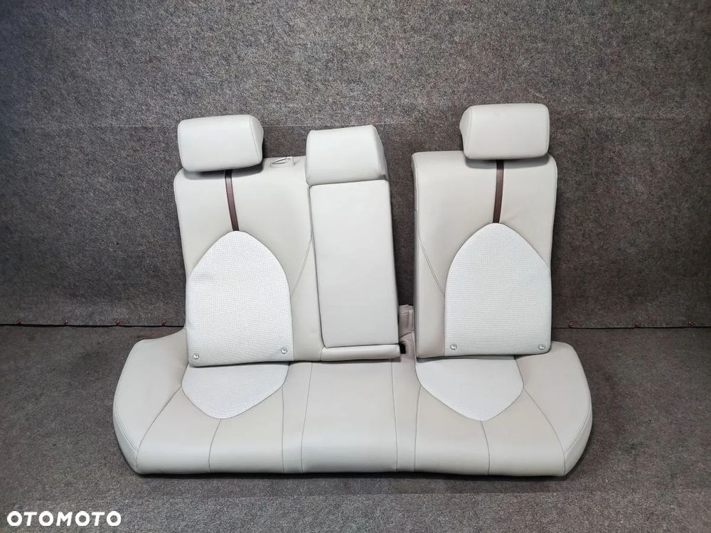 TOYOTA CAMRY 2.5h od 2019r Fotele Kanapy Boczki Skórzane - 2