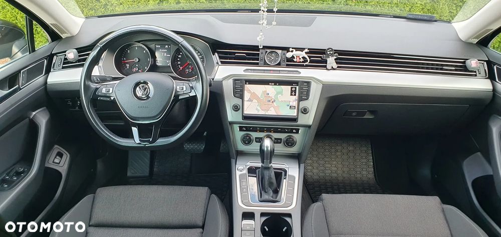 Volkswagen Passat 2.0 TDI SCR (BlueMotion Technology) DSG Highline - 17