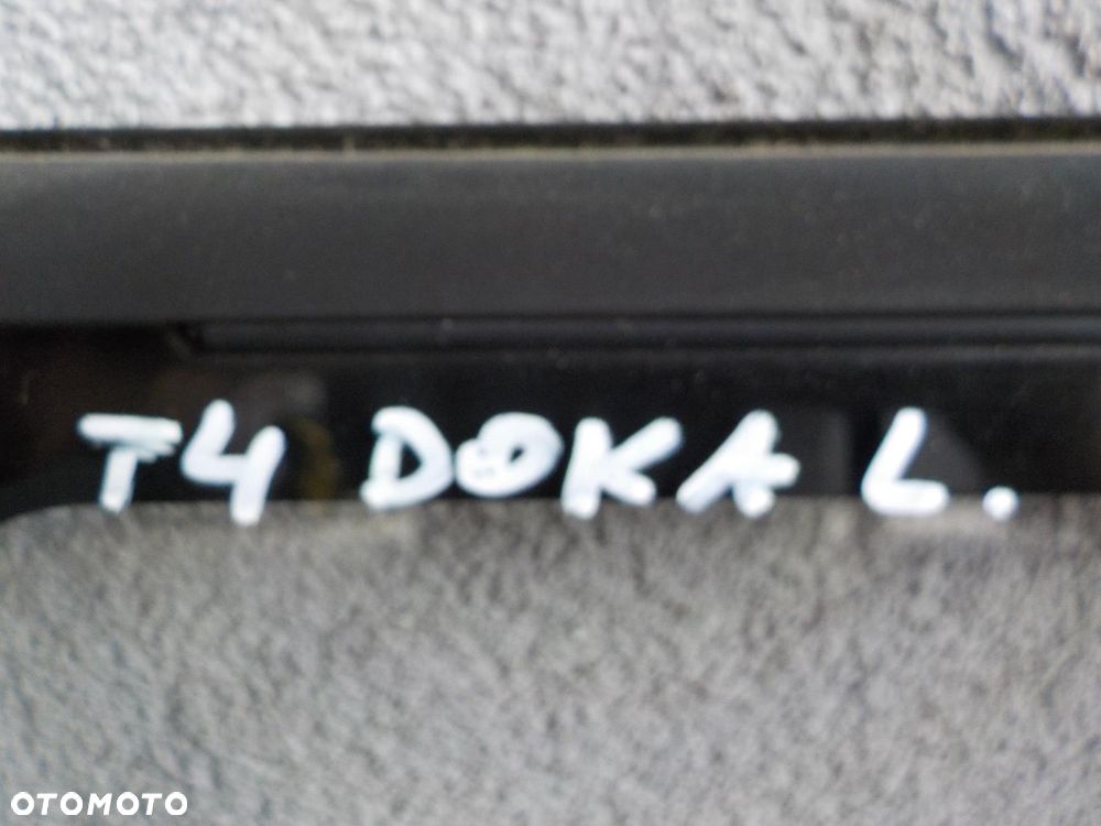 VW T4 DOKA DUBELKABINA SZYBA LEWA ODSUWANA PRZESUWNA BOCZNA - 4
