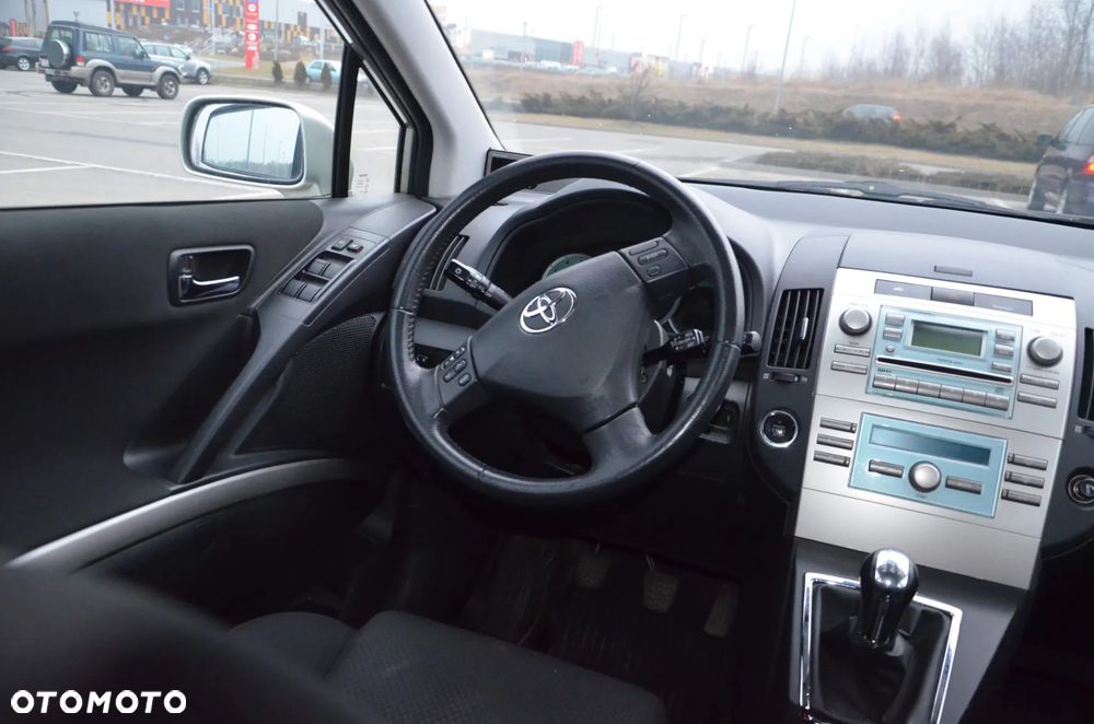 Toyota Corolla Verso 2.0 D-4D Sol - 5