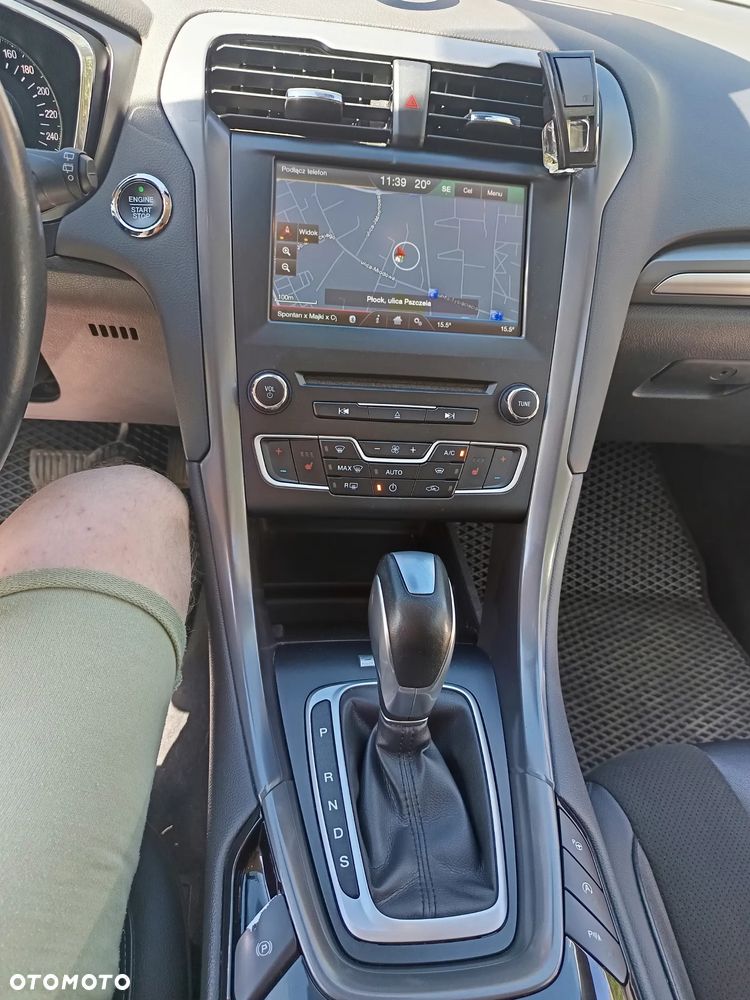 Ford Mondeo 2.0 TDCi Titanium PowerShift - 9