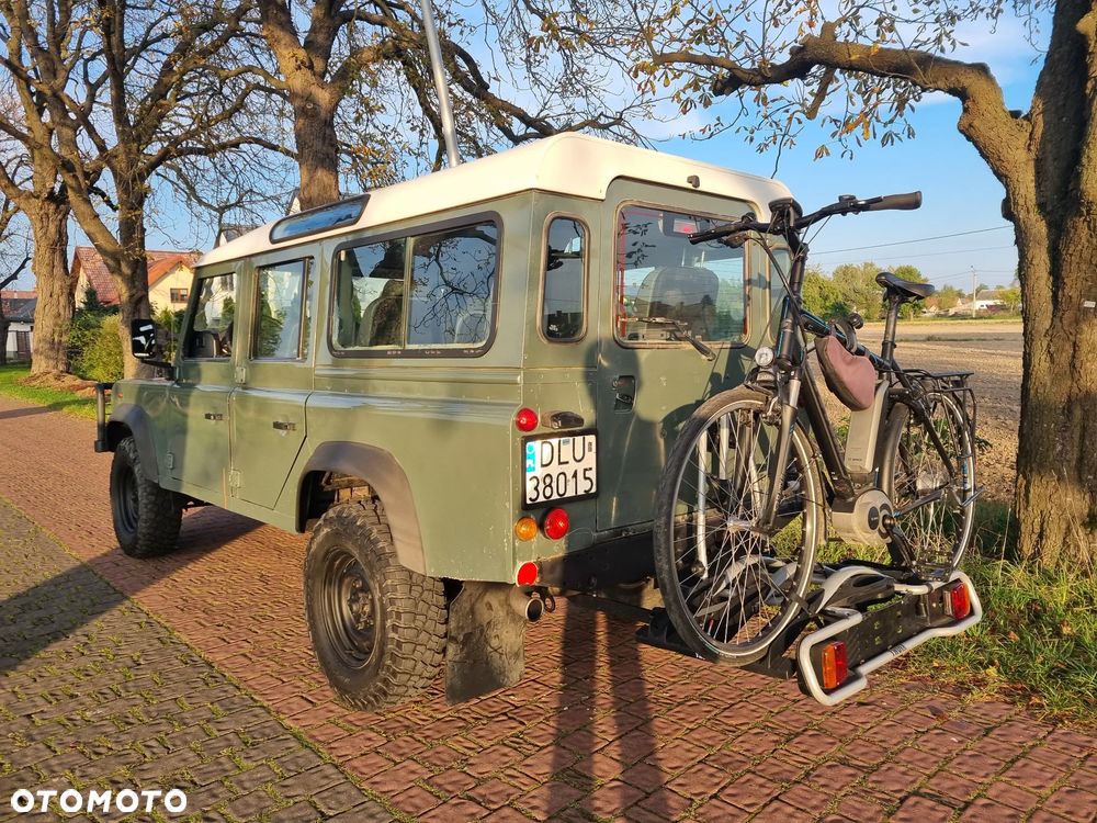 Land Rover Defender - 22