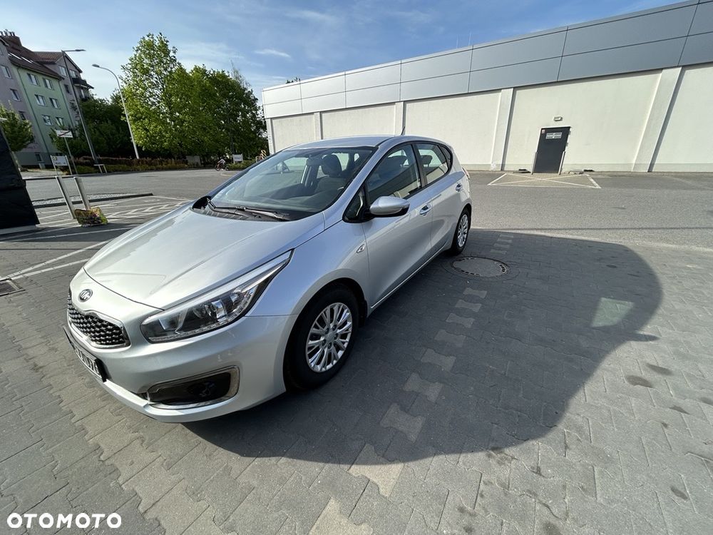 Kia Ceed 1.4 CRDi M - 11