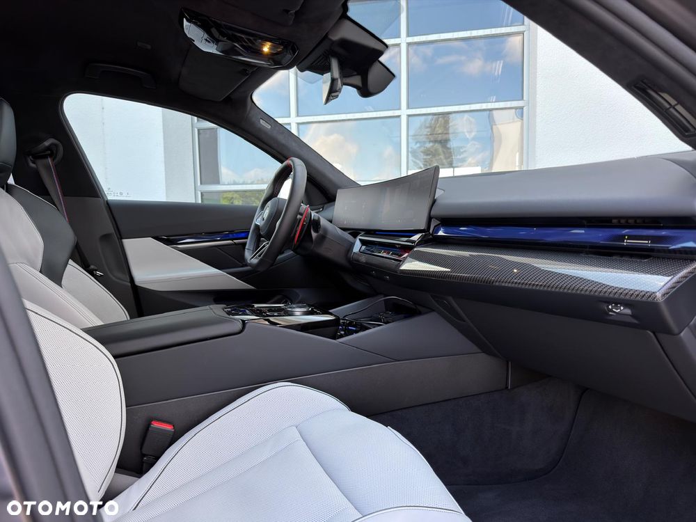 BMW M5 - 11