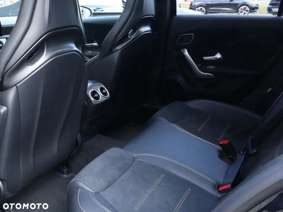 Mercedes-Benz Klasa A 45 S AMG 4-Matic 8G-DCT - 11