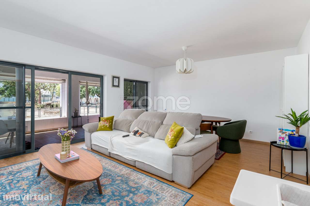 Apartamento T3 em Paio Pires - Grande imagem: 2/47