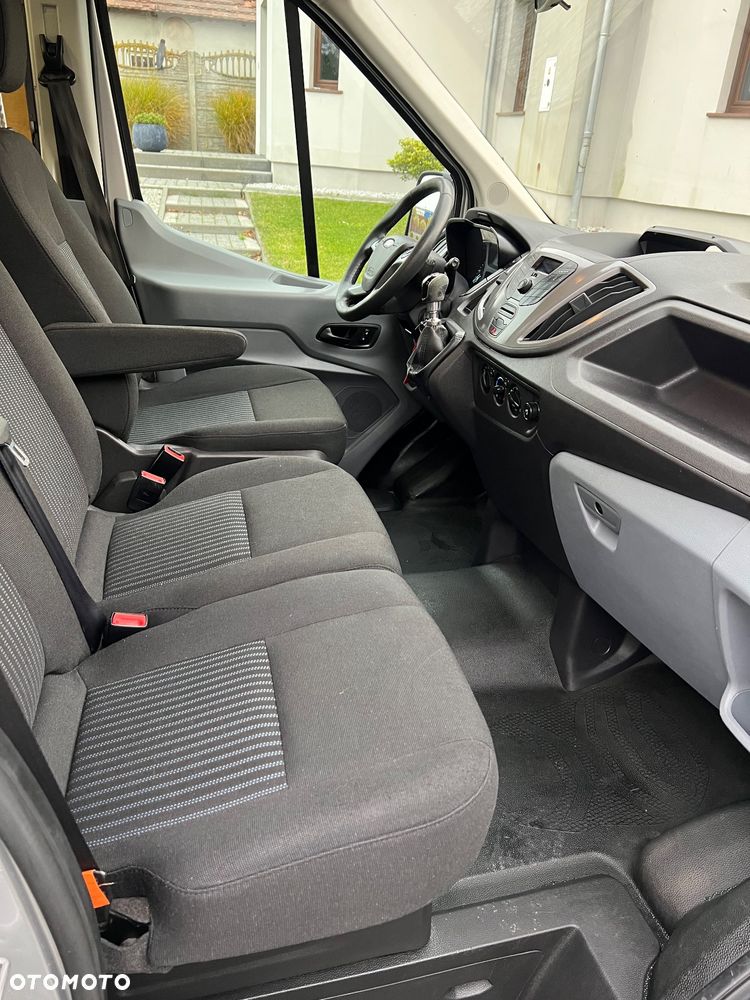 Ford Transit - 29