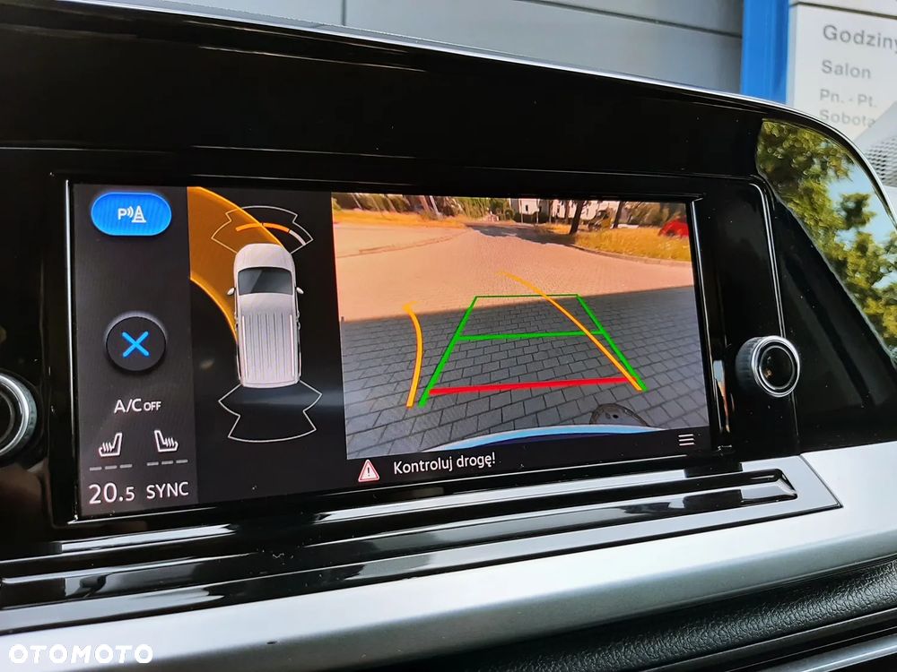 Ford Tourneo Connect 2.0 EcoBlue Titanium - 23