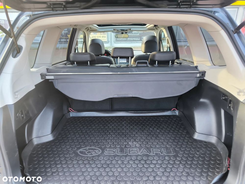 Subaru Forester 2.0XT Platinum Lineartronic - 20
