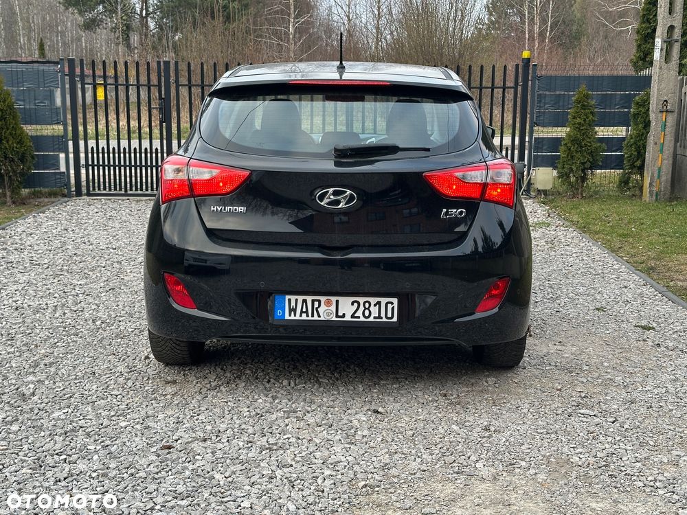 Hyundai i30 1.4 Passion Plus - 28