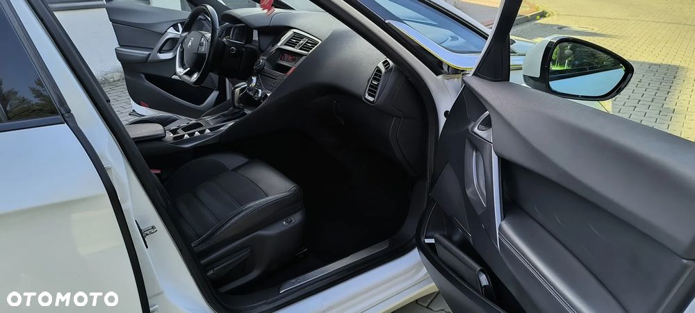 Citroën DS5 2.0 HDi SoChic - 29