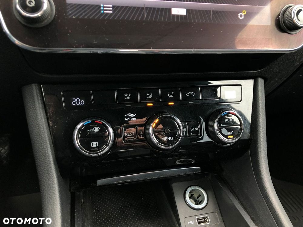 Skoda Superb 2.0 TDI Style DSG7 - 21