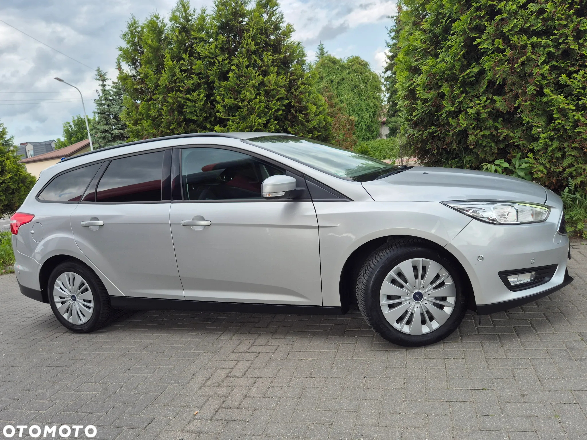 Ford Focus Turnier 1.0 EcoBoost Start-Stopp-System TITANIUM STYLE - 13