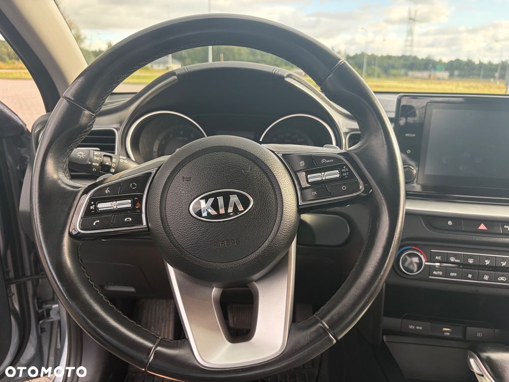 Kia Ceed 1.5 T-GDI M DCT - 15