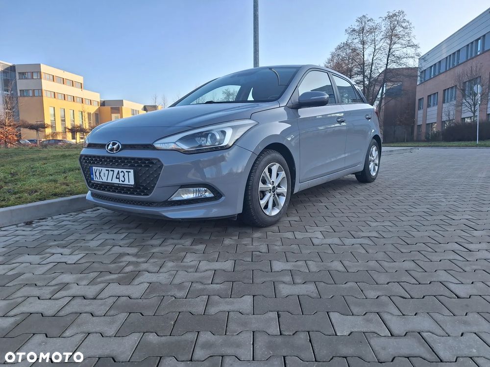 Hyundai i20 - 10