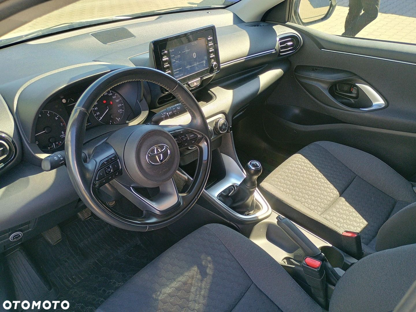 Toyota Yaris 1.0 Comfort - 10