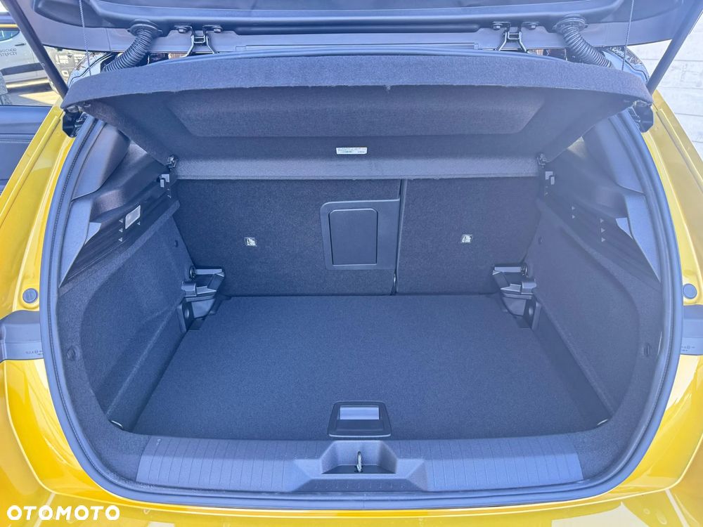 Opel Astra 1.2 T mHEV GS eDTC - 34