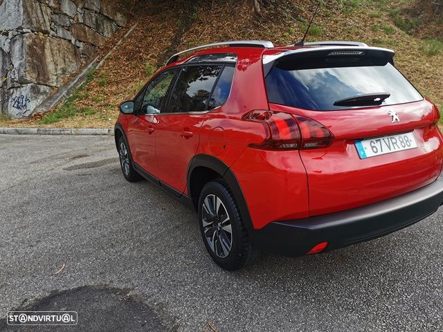Peugeot 2008 1.2 PureTech Active - 6