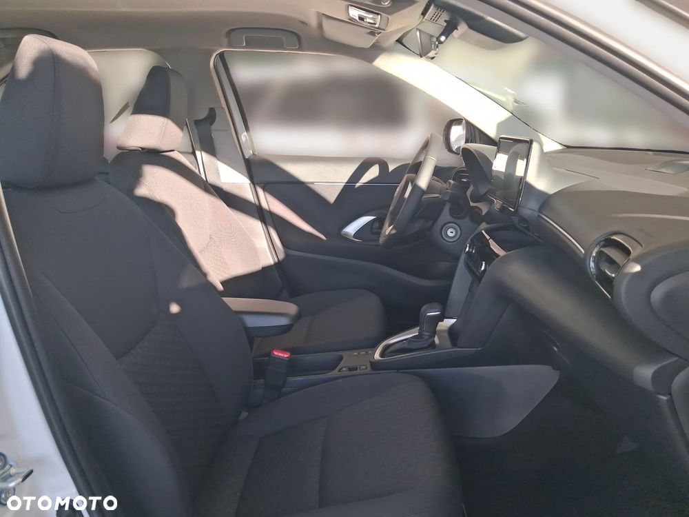 Toyota Yaris Cross 2026 photo 3