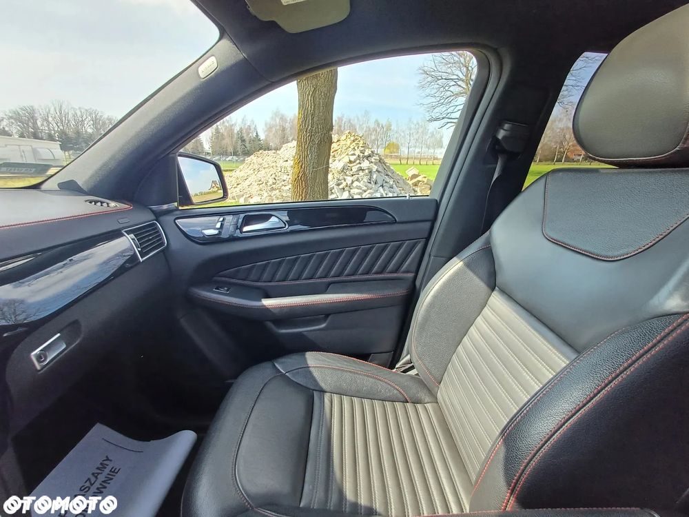Mercedes-Benz GLE - 13