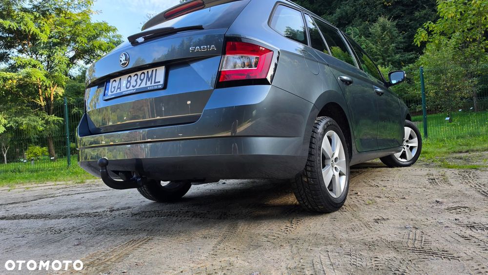 Skoda Fabia 1.0 MPI Clever - 21