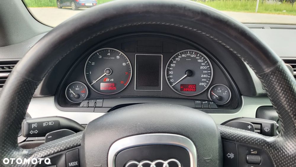 Audi S4 Limousine - 13