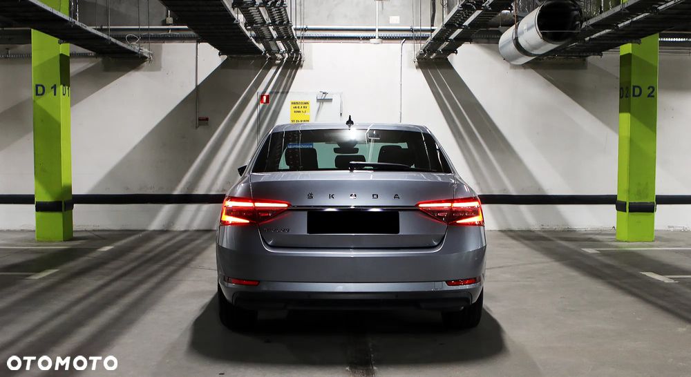 Skoda Superb 2.0 TSI Style DSG - 15