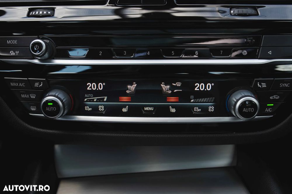 BMW Seria 5 530d xDrive Aut. - 22