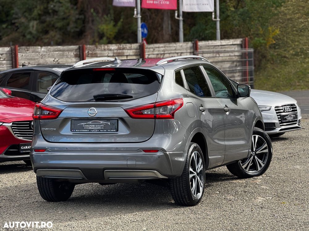 Nissan Qashqai 1.6 DIG-T TEKNA - 9