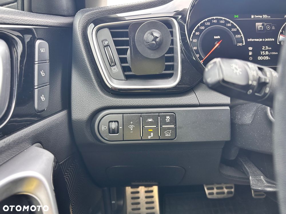 Kia XCeed 1.6 T-GDI L Business Line DCT - 10