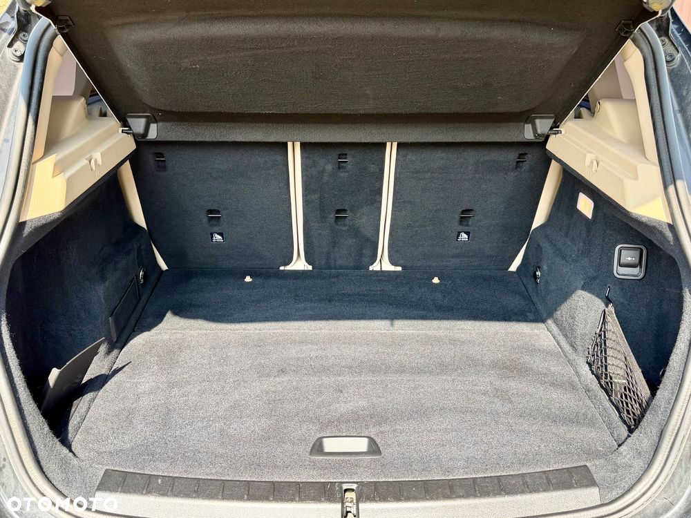 BMW Seria 2 218d Luxury Line - 11