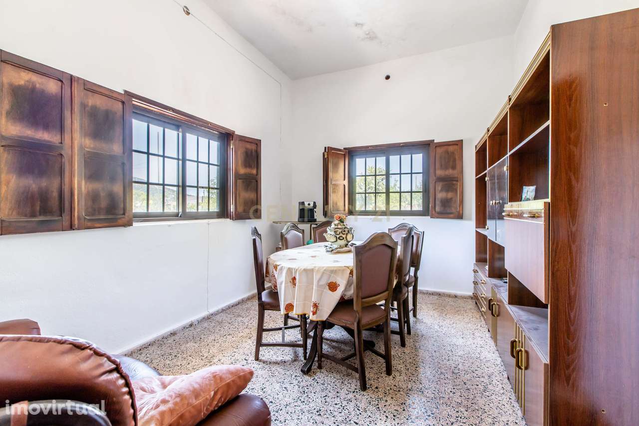 Moradia isolada com 4 quartos em Benafim - Grande imagem: 2/25