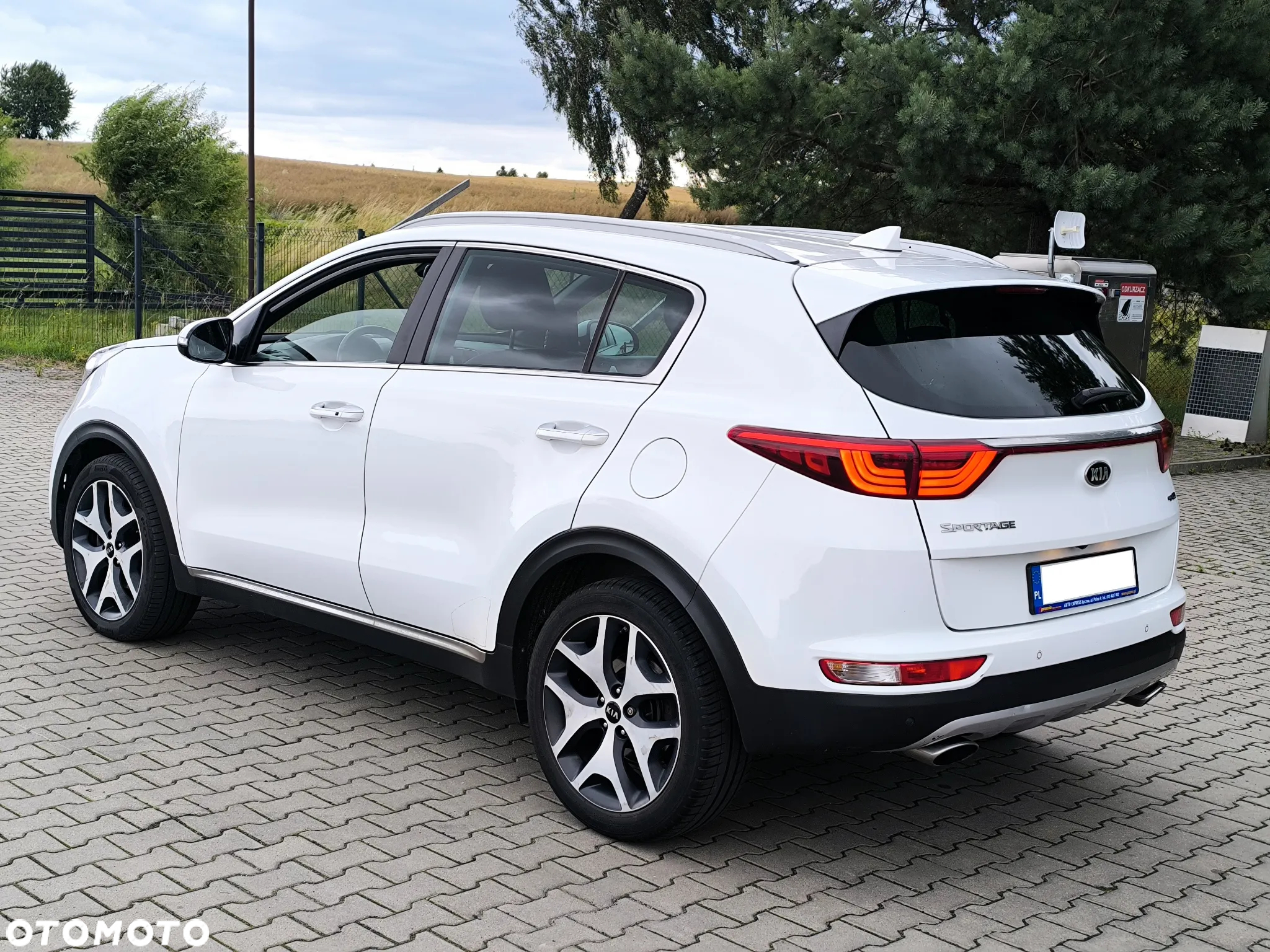 Kia Sportage - 4